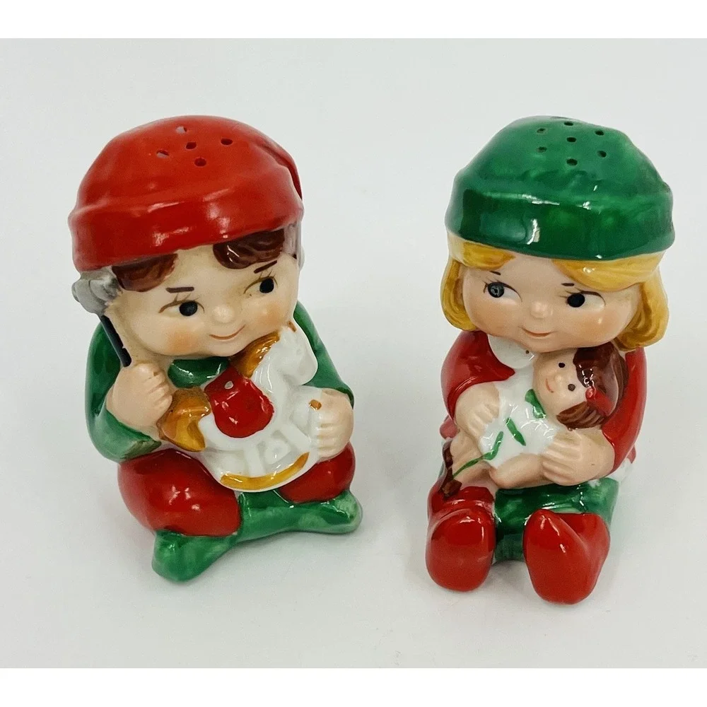 Vintage Avon 1983 Ceramic Boy Girl Elf Christmas Salt and Pepper Shakers